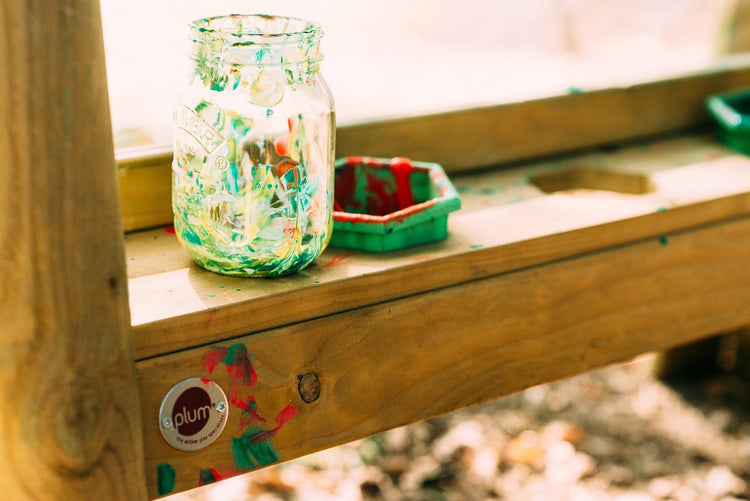 Plum Discovery Create & Paint Easel – Outdoor Art & Gardening Easel for Kids (Ages 3+)