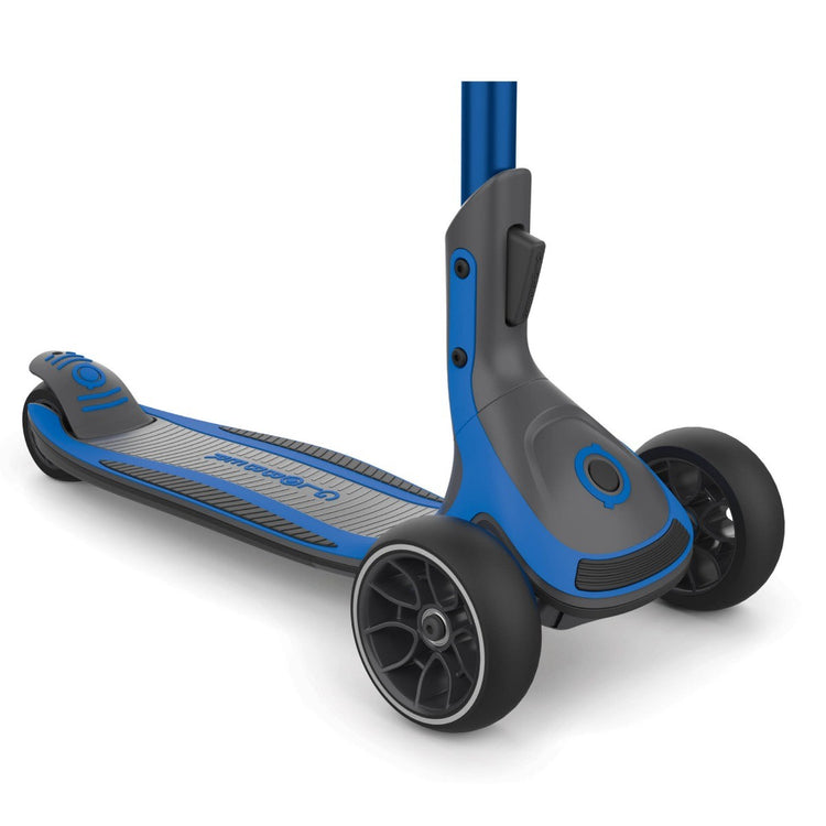 Globber ULTIMUM Scooter