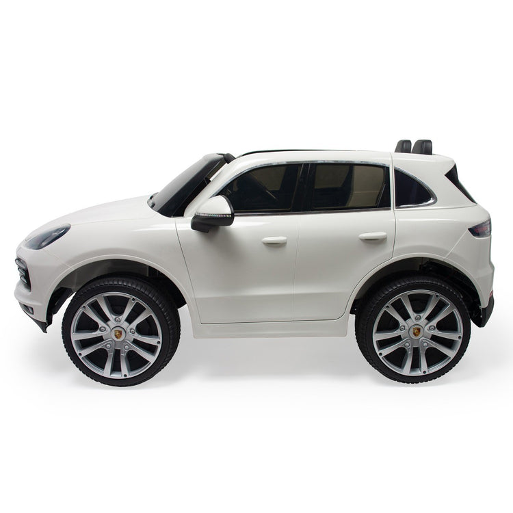Injusa Porsche Cayenne S Sport 12V