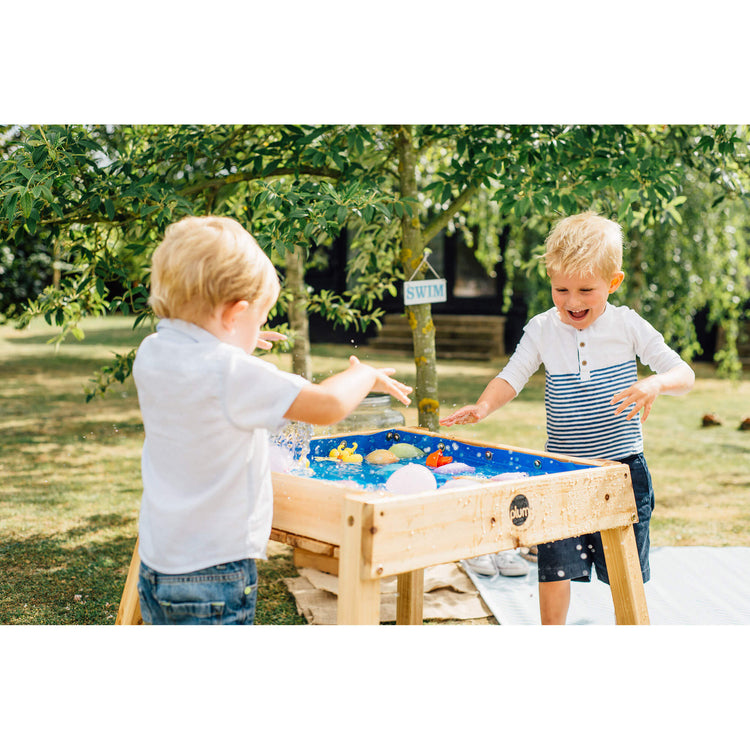 Build & Splash Wooden Water Table 4