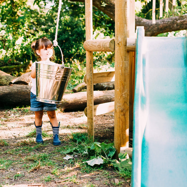 Discovery Woodland Treehouse Bucket